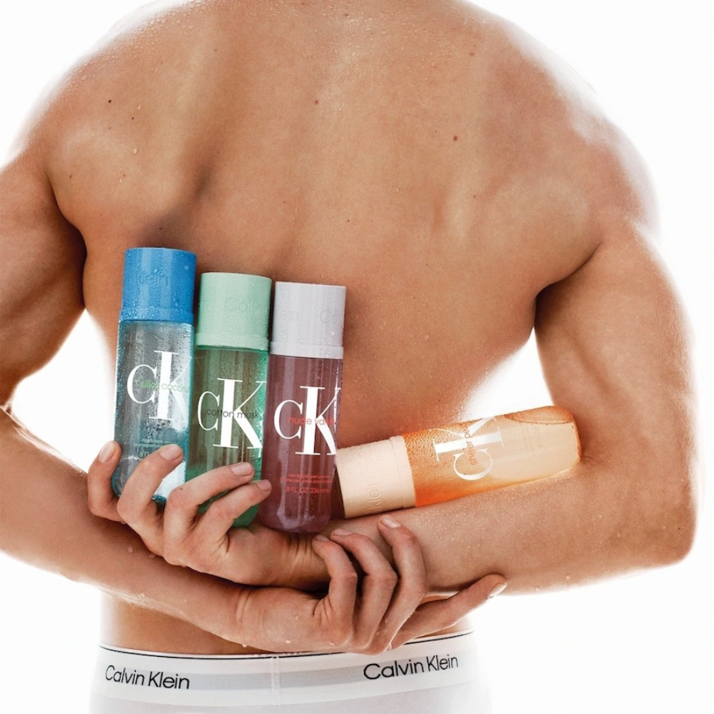Calvin Klein, Silky Coconut Hair & Body Perfume Mist - 236ml – Image 3